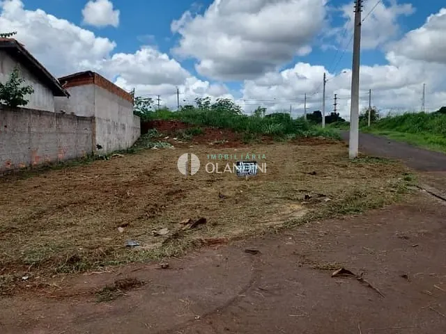 Terreno com 305m², à venda, no bairro Jardim Arrivabene III em Artur Nogueira
