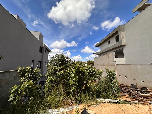 Terreno com 360m², à venda, no bairro Portal do Sol em Contagem