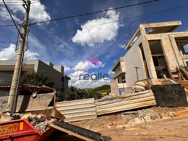 Terreno com 360m², à venda, no bairro Portal do Sol em Contagem