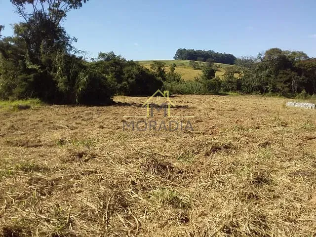 Terreno com 2000m², à venda, no bairro Bom Jardim dos Machados em Guaxupé