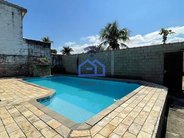 Terreno com 360m², à venda, no bairro Jardim Britânia em Caraguatatuba