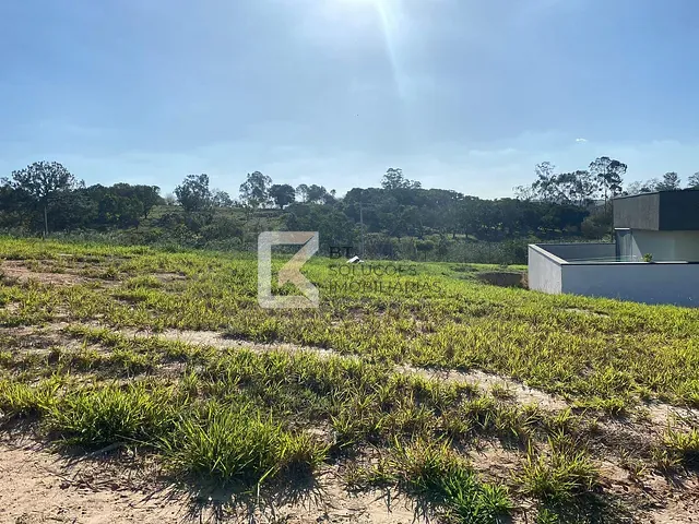 Terreno com 550m², à venda, no bairro Colinas de Indaiatuba em Indaiatuba