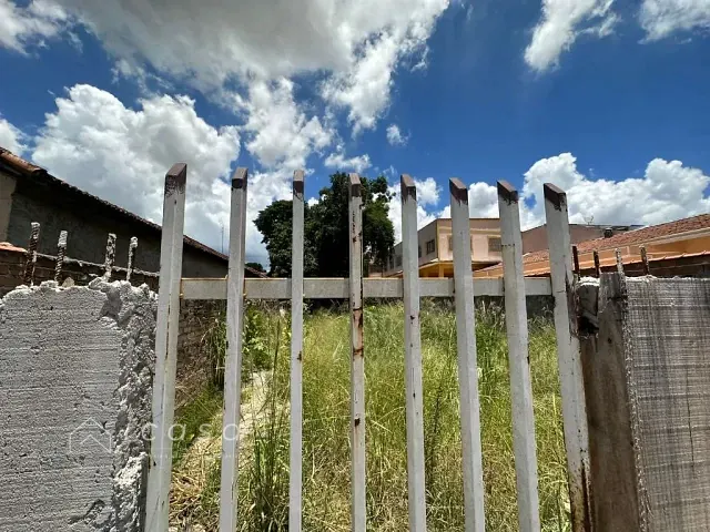 Terreno com 505m², à venda, no bairro Vila Santos em Caçapava