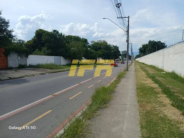 Terreno com 1857m², à venda, no bairro Caminho Novo em Tremembé
