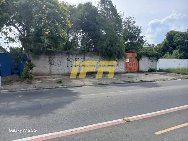 Terreno com 1857m², à venda, no bairro Caminho Novo em Tremembé