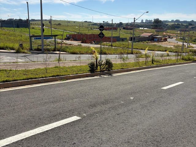 Terreno com 140m², à venda, no bairro Parque Valença II em Campinas