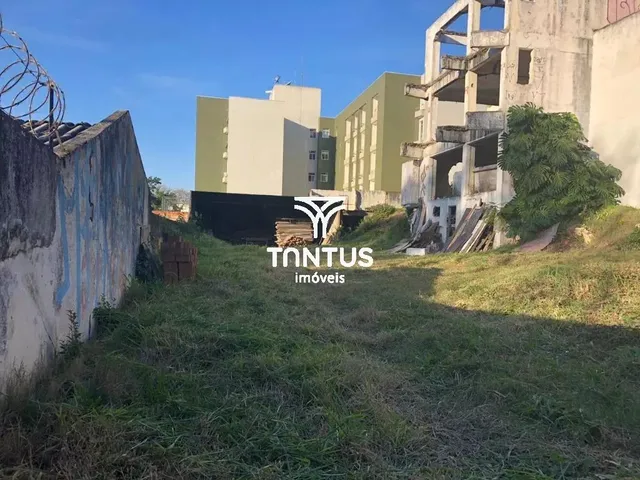 Terreno para alugar, no bairro Portão em Curitiba