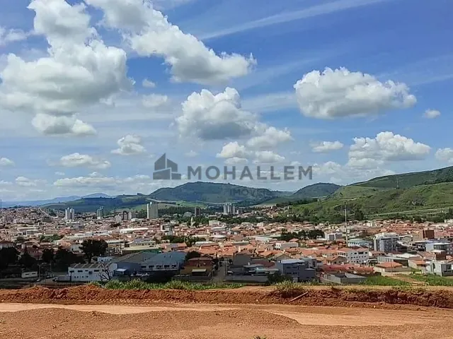 Terreno com 270m², à venda, no bairro Boa Vista 2 em Santa Rita do Sapucaí