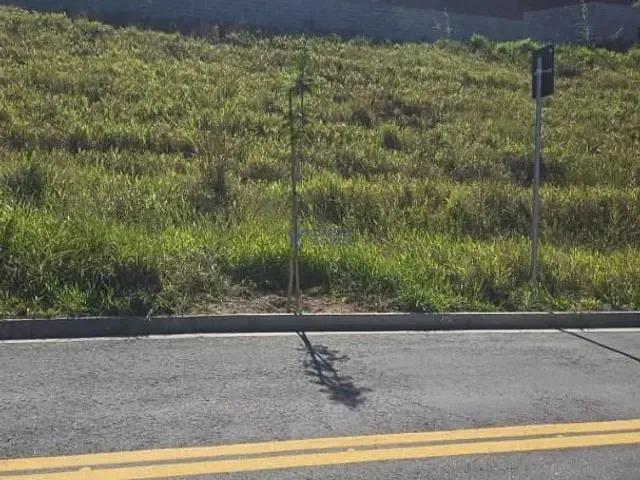 Terreno com 250m², à venda, no bairro Putim em São José dos Campos
