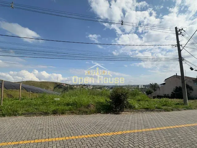 Terreno com 774m², à venda, no bairro Jardim Amália em Volta Redonda