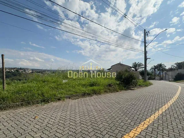 Terreno com 774m², à venda, no bairro Jardim Amália em Volta Redonda