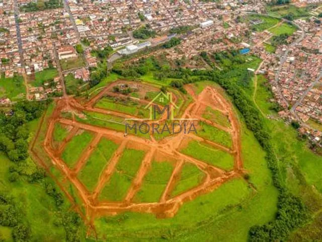 Terreno com 500m², à venda, no bairro Centro em Muzambinho