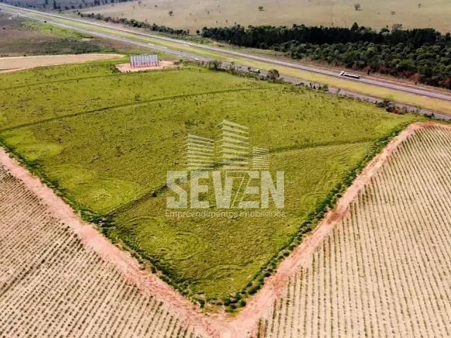 Terreno com 72m², à venda, no bairro Parque Santa Luzia em Barueri