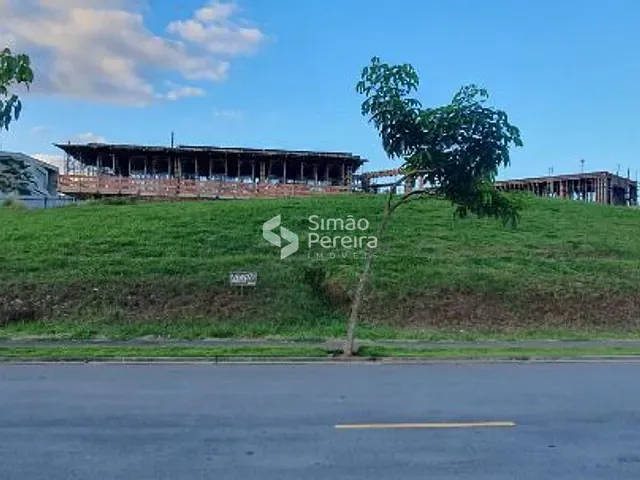Terreno com 339m², à venda, no bairro Salvaterra em Juiz de Fora