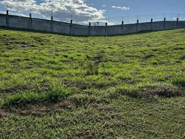 Terreno com 1000m², à venda, no bairro Loteamento Comercial e Residencial Village da Serra em Tremembé