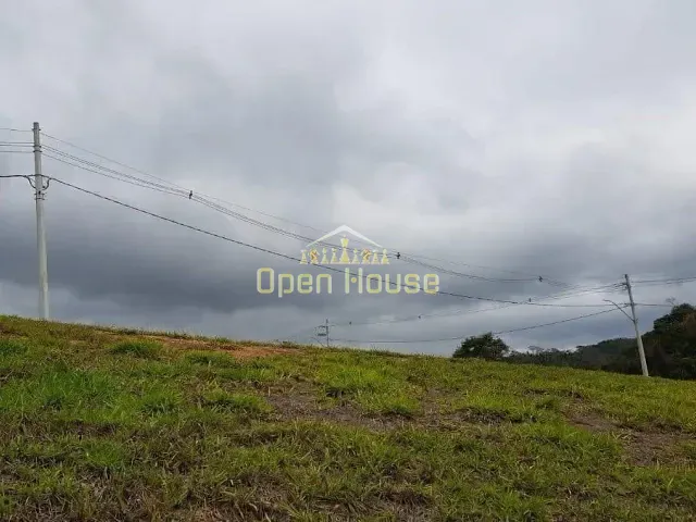 Terreno com 248m², à venda, no bairro Casa de Pedra em Volta Redonda