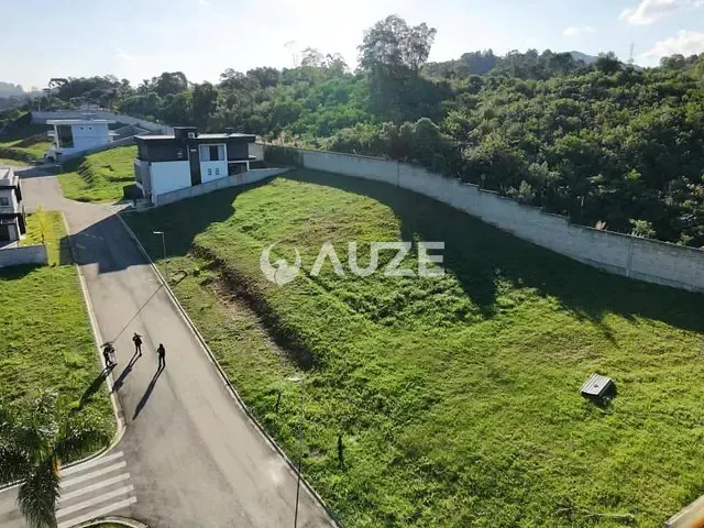 Terreno com 468m², à venda, no bairro Butiatumirim em Colombo