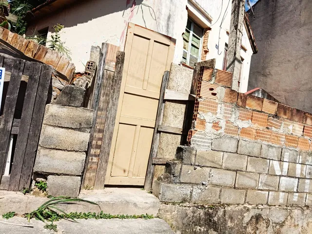 Terreno com 360m², à venda, no bairro Fernão Dias em Belo Horizonte