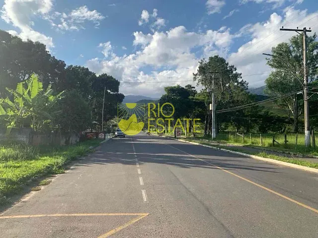 Terreno com 630m², à venda, no bairro Cidade Jardim em Itatiaia
