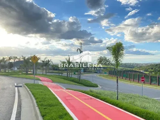 Terreno com 306m², à venda, no bairro Jardins Porto em Senador Canedo