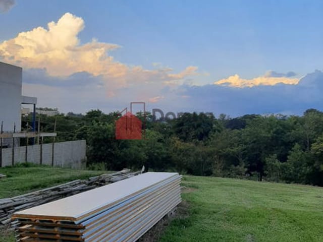 Terreno com 474m², à venda, no bairro Condomínio Reserva dos Lagos em Pindamonhangaba