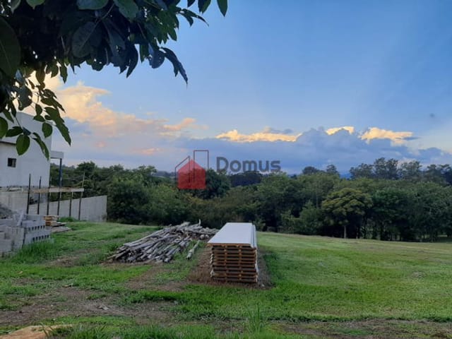 Terreno com 474m², à venda, no bairro Condomínio Reserva dos Lagos em Pindamonhangaba