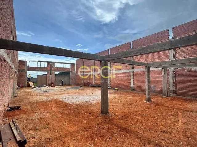 Terreno com 420m², à venda, no bairro Setor Industrial II em Formosa