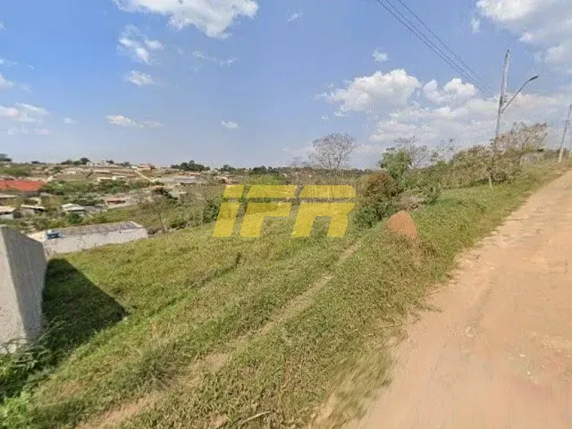 Terreno com 1000m², à venda, no bairro Barreiro em Taubaté