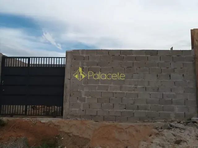 Terreno com 140m², à venda, no bairro Esplanada Santa Terezinha em Taubaté