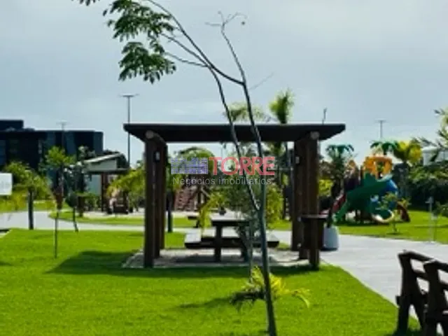 Terreno com 668m², à venda, no bairro Nossa Senhora da Vitória em Ilhéus
