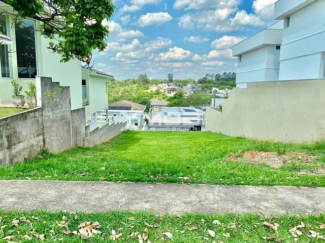 Terreno com 526m², à venda, no bairro Condomínio Reserva da Serra em Jundiaí