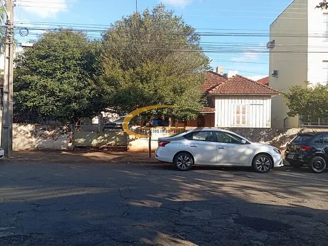 Terreno com 438m², à venda, no bairro Centro em Londrina
