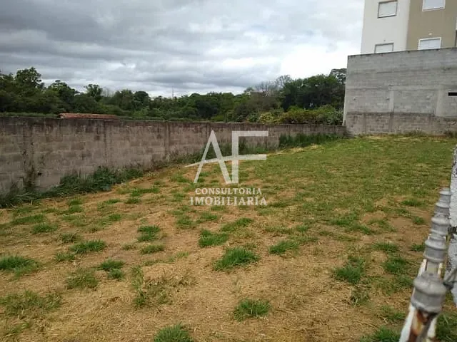 Terreno com 300m², à venda, no bairro Esplanada Independência em Taubaté