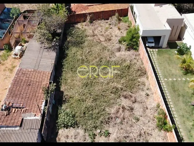 Terreno com 540m², à venda, no bairro Setor Ferroviário em Formosa