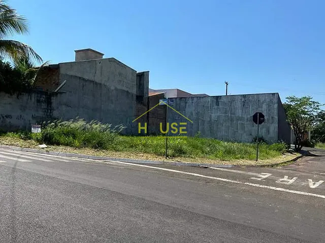 Terreno com 206m², à venda, no bairro Jardim Ipê em Valentim Gentil