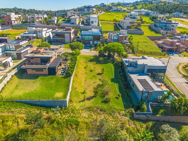 Foto do Terreno - Terreno residencial para venda em Condomínio Campo de Toscana, 800m² | Lares e Andares Imóveis