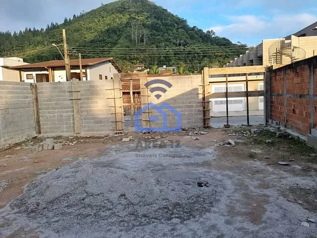 Terreno com 360m², à venda, no bairro Martim de Sá em Caraguatatuba