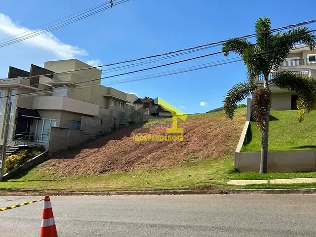 Terreno com 535m², à venda, no bairro Jardim Alto de Santa Cruz em Itatiba