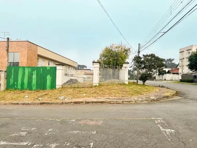 Terreno à venda, no bairro Prado Velho em Curitiba