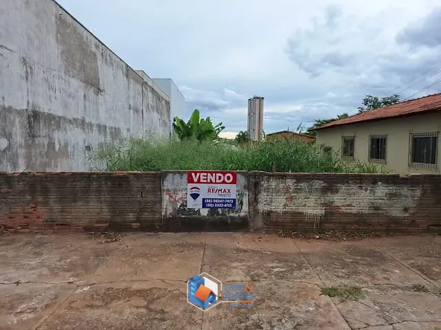 Terreno com 400m² 1 quarto e 1 banheiro, à venda, no bairro Vila Aurora I em Rondonópolis