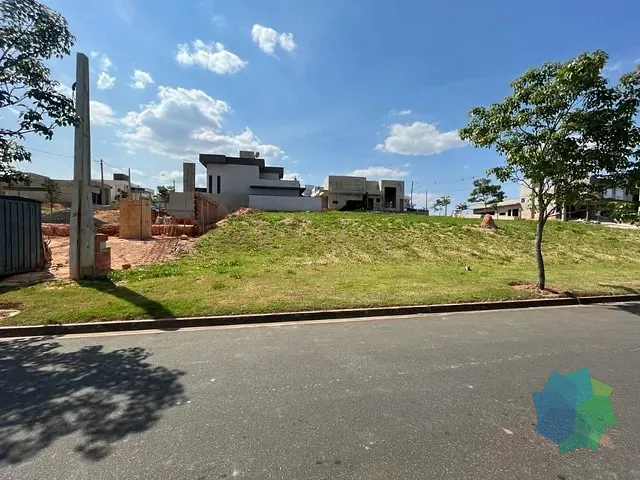 Terreno com 340m², à venda, no bairro Reserva Central Parque em Salto