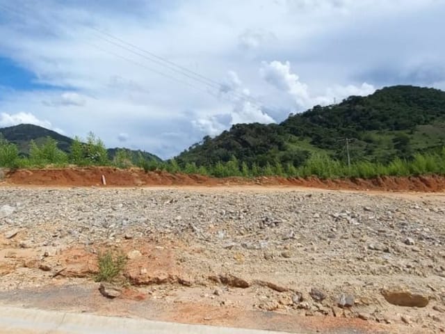 Foto do Terreno - Terreno à venda 210M², Nossa Senhora de Fátima, Itajubá - MG | Loteamento Vale Das Hortênsias | MOHALLEM e LOPES CORRETAGEM E ADMINISTRACAO DE IMOVEIS LTDA