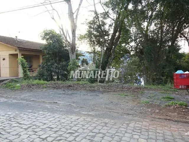 Terreno com 475m², à venda, no bairro Centro em Piratuba