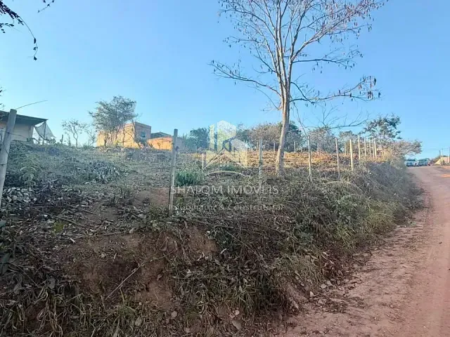 Terreno com 375m², à venda, no bairro Jardim Serra Azul em Mateus Leme