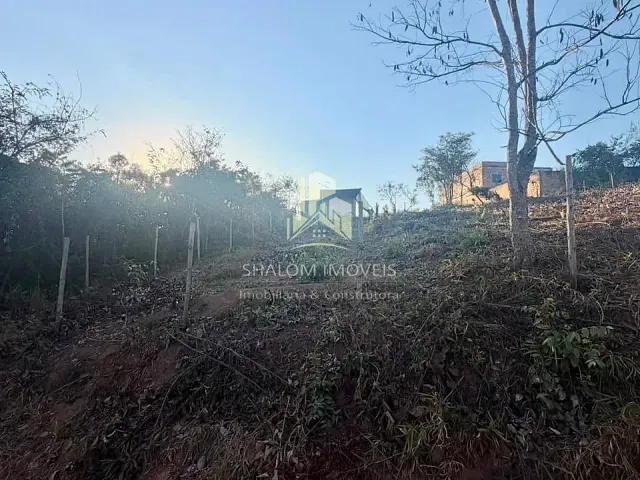 Terreno com 375m², à venda, no bairro Jardim Serra Azul em Mateus Leme