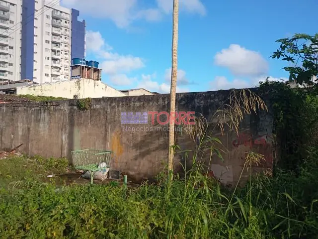 Terreno com 601m², à venda, no bairro São Francisco em Ilhéus