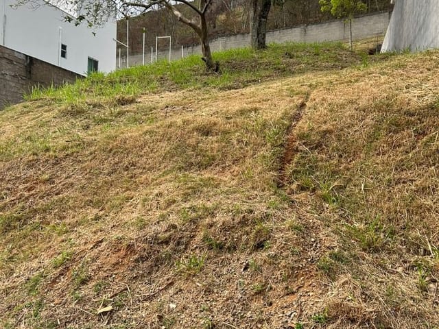 Terreno com 450m², à venda, no bairro Lagoa em Macaé