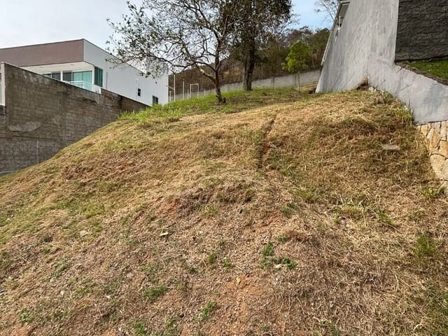 Terreno com 450m², à venda, no bairro Lagoa em Macaé