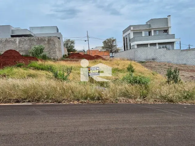 Terreno com 301m², à venda, no bairro Residencial Belmonte em Rolândia