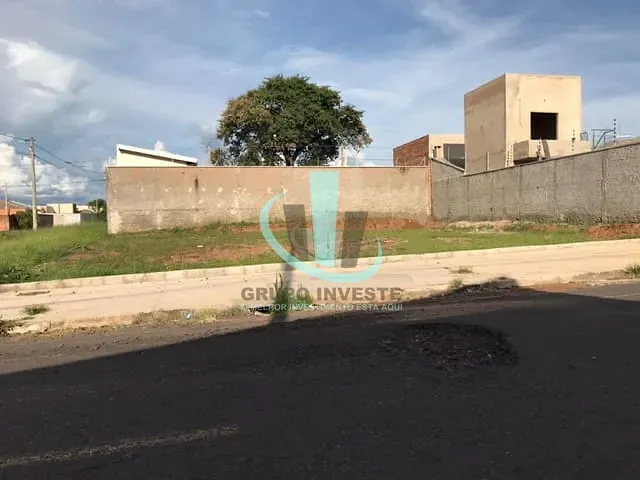 Terreno com 383m², à venda, no bairro JARDIM ROBERTO SELMI DEI em ARARAQUARA